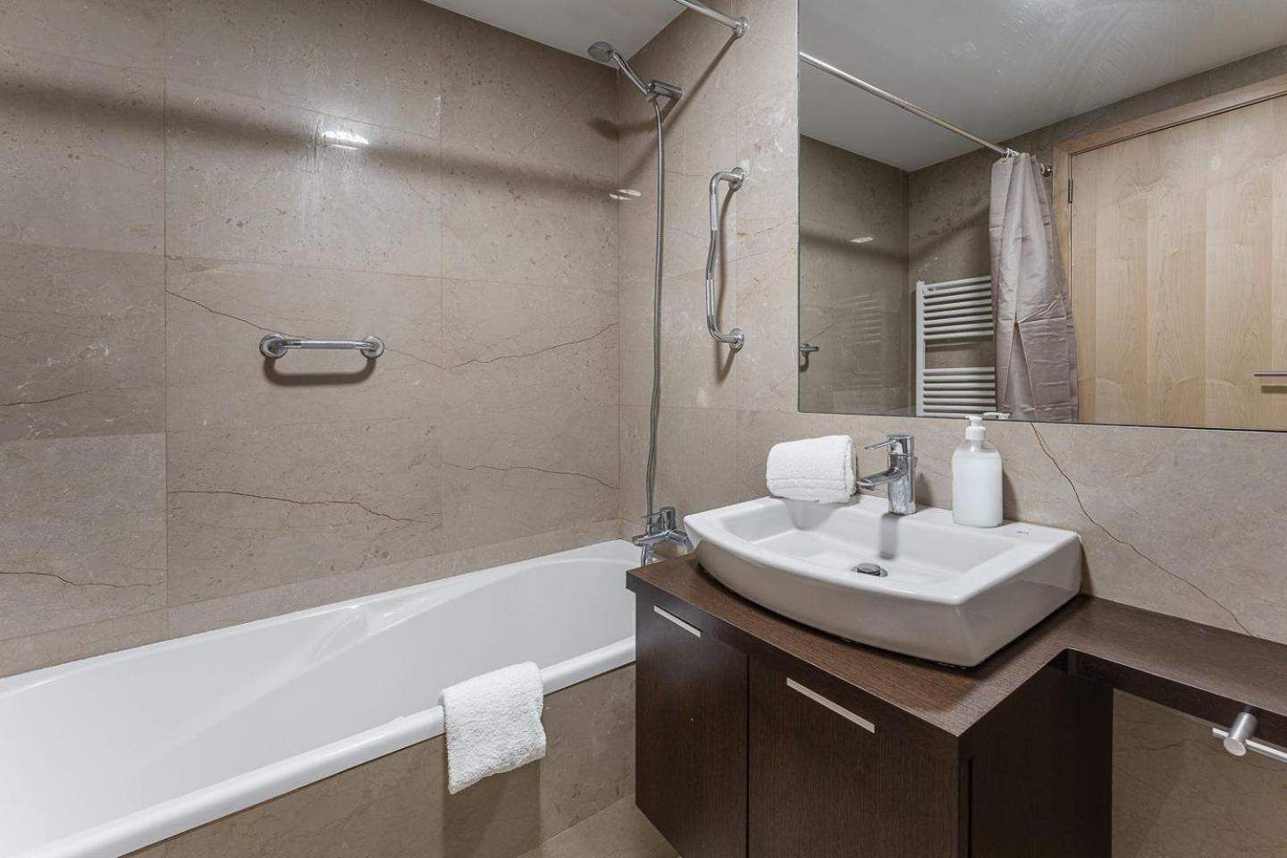 Guestready - Artsy Apartment Porto Ngoại thất bức ảnh